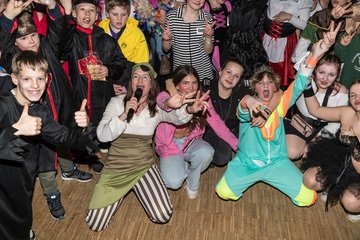 Bild 395 - Jugend Latuff